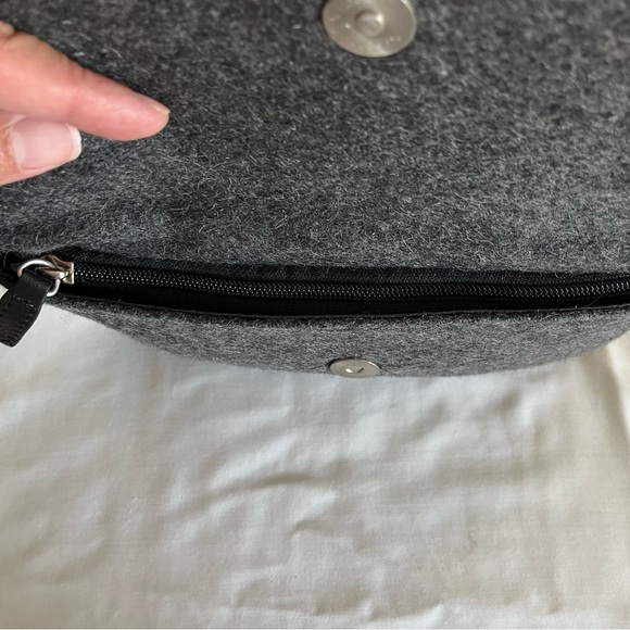 VTG L.L. Bean Small Wool Blend Leather Wristlet Purse Wallet Gray/Black EUC - Picture 5 of 12